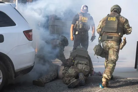 Federal Authorities Use Chemical Irritants and Projectiles to Disperse Illinois ICE Protest