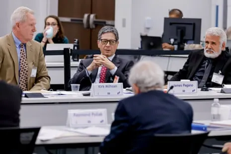 Robert F. Kennedy Jr.’s Vaccine Panel Eliminate Prescription Requirement for Coronavirus Shot, Emphasizing Personal Choice